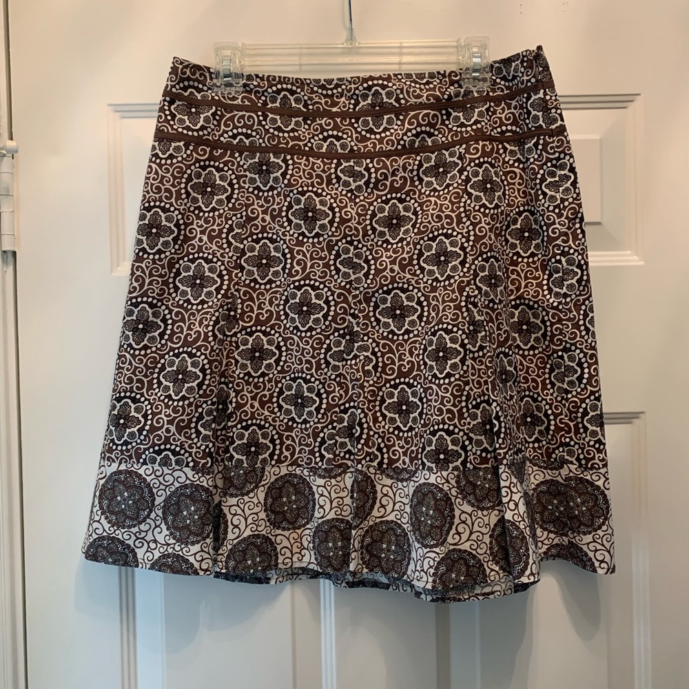 Ann Taylor, Brown and White Summer Skirt, Size 8